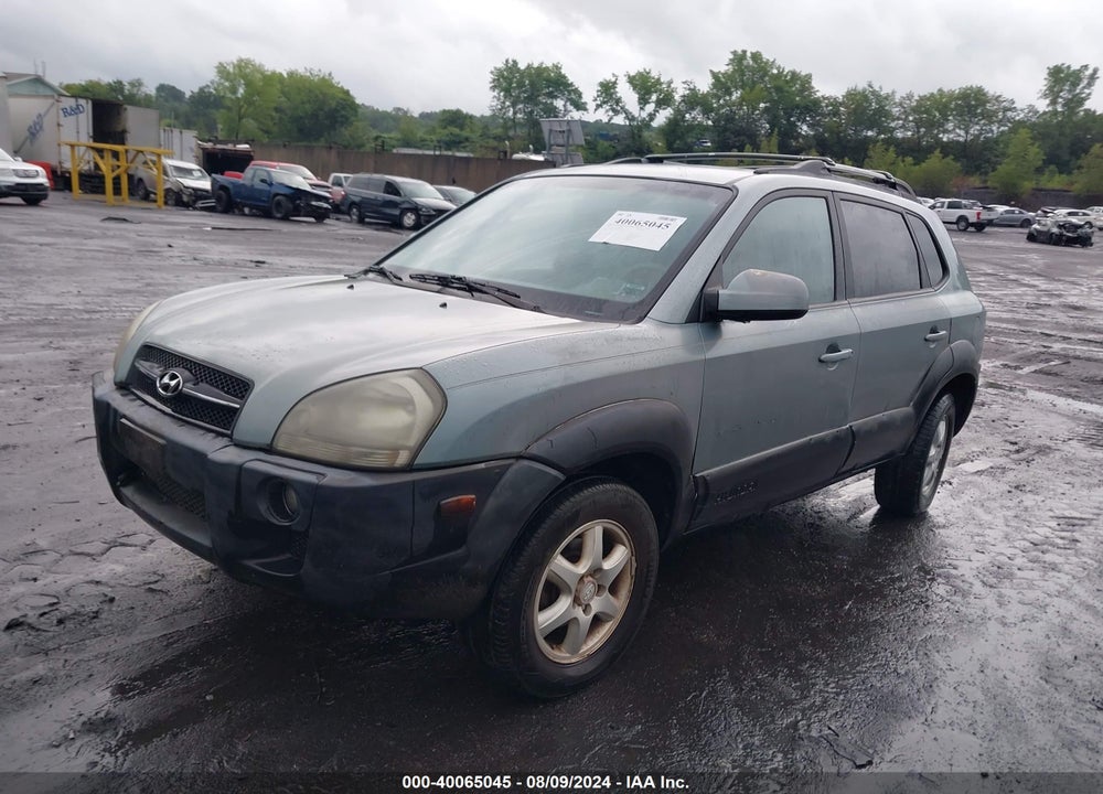 2005 HYUNDAI TUCSON GLS/LX VIN: KM8JN72D85U136936