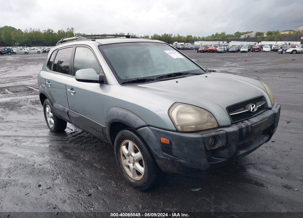 2005 HYUNDAI TUCSON GLS/LX VIN: KM8JN72D85U136936