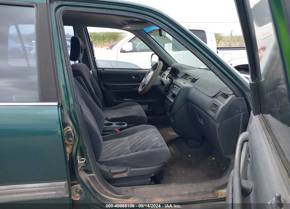 1999 HONDA CR-V EX VIN: JHLRD1868XC066852