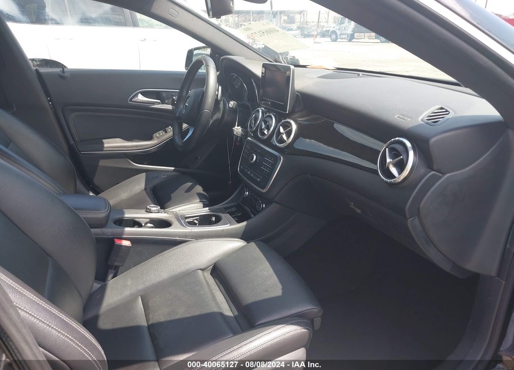 2016 MERCEDES-BENZ CLA 250 VIN: WDDSJ4GB1GN358120