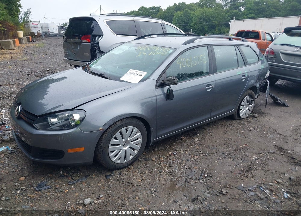 2014 VOLKSWAGEN JETTA SPORTWAGEN 2.5L S VIN: 3VWKP7AJ3EM601828