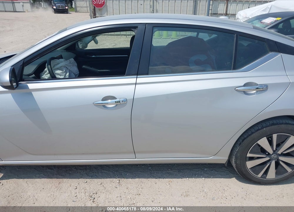 2022 NISSAN ALTIMA SV FWD VIN: 1N4BL4DV7NN350450