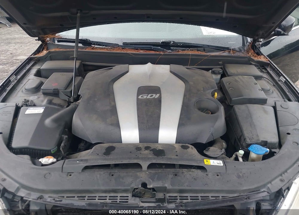 2014 HYUNDAI GENESIS VIN: KMHGC4DD9EU265652