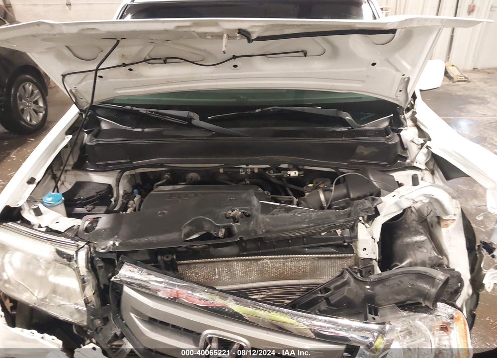 2011 HONDA PILOT VIN: 5FNYF4H59BB018008