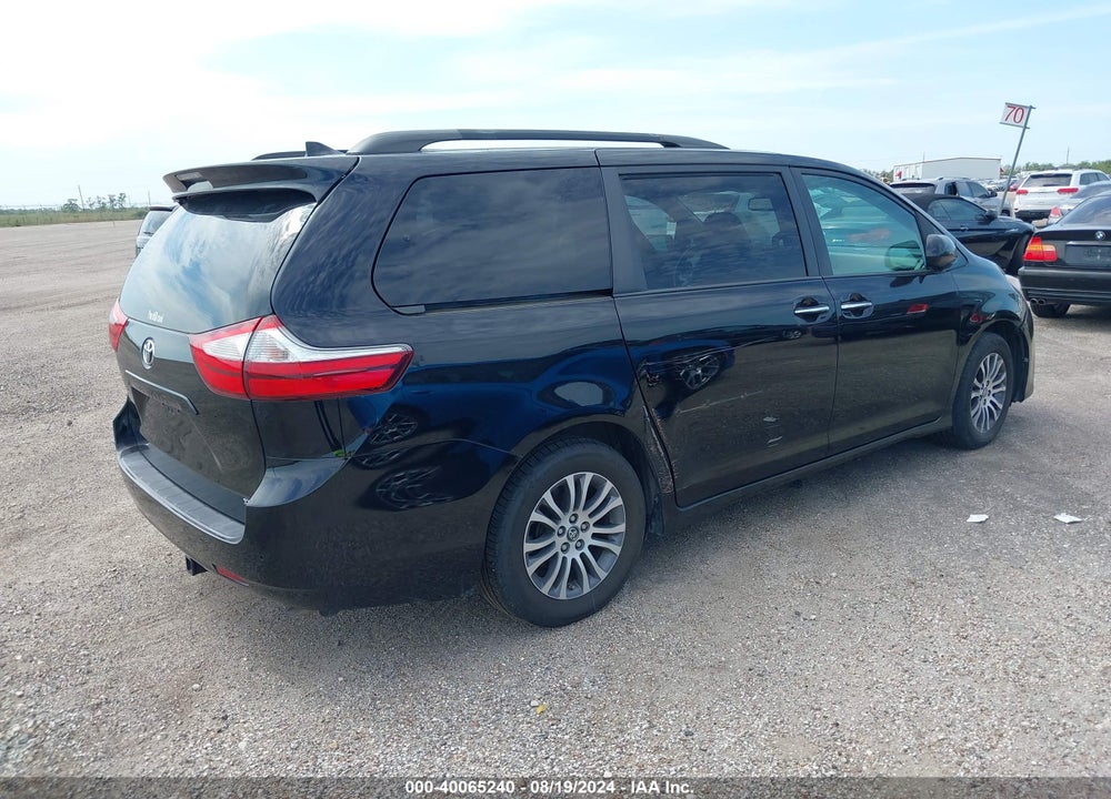 2018 TOYOTA SIENNA XLE 8 PASSENGER VIN: 5TDYZ3DC6JS912855