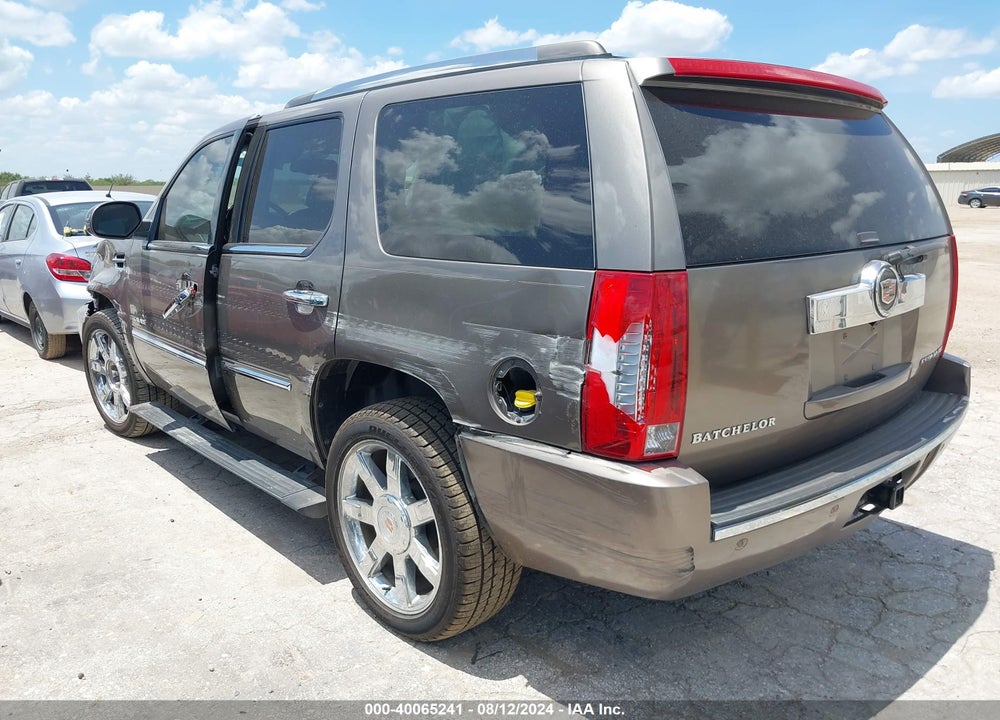 2013 CADILLAC ESCALADE LUXURY VIN: 1GYS3BEF3DR177467