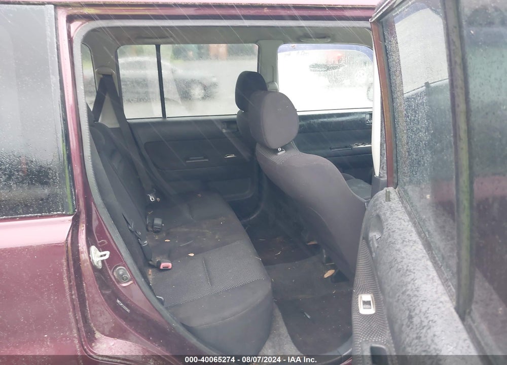 2005 SCION XB VIN: JTLKT324354001200