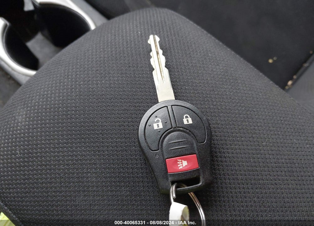 2011 NISSAN ROGUE S VIN: JN8AS5MV2BW684975