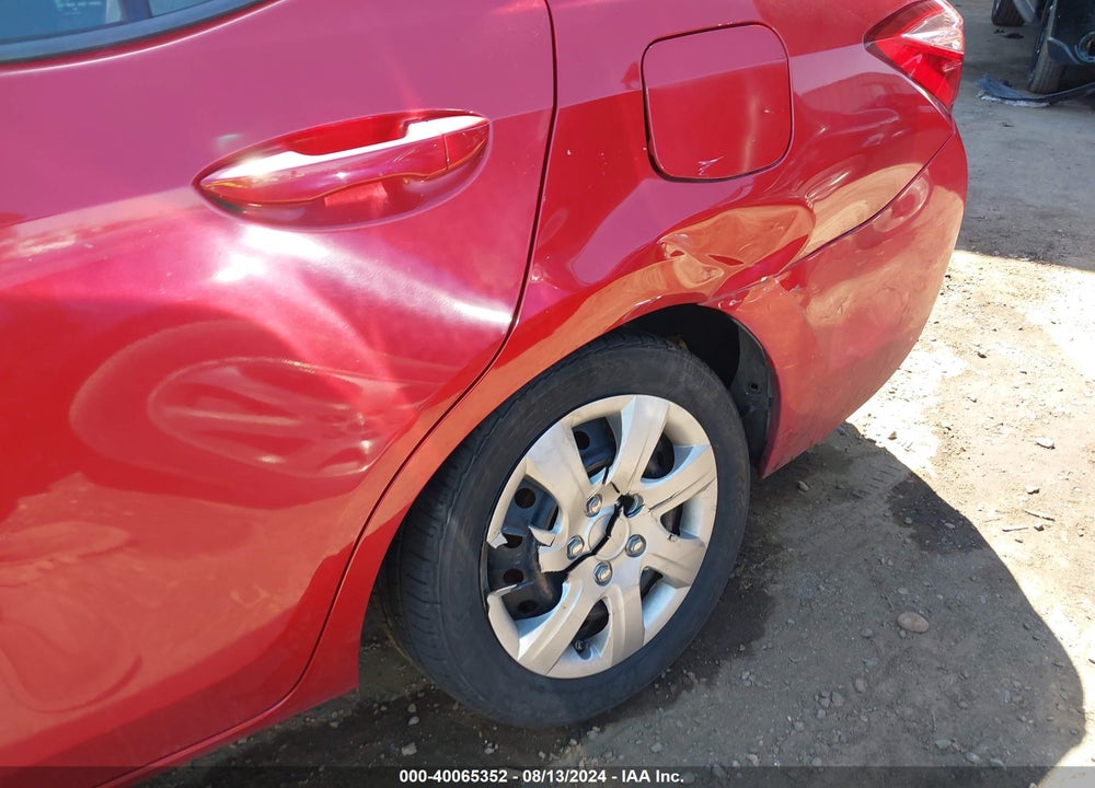 2017 TOYOTA COROLLA LE VIN: 5YFBURHE0HP699844