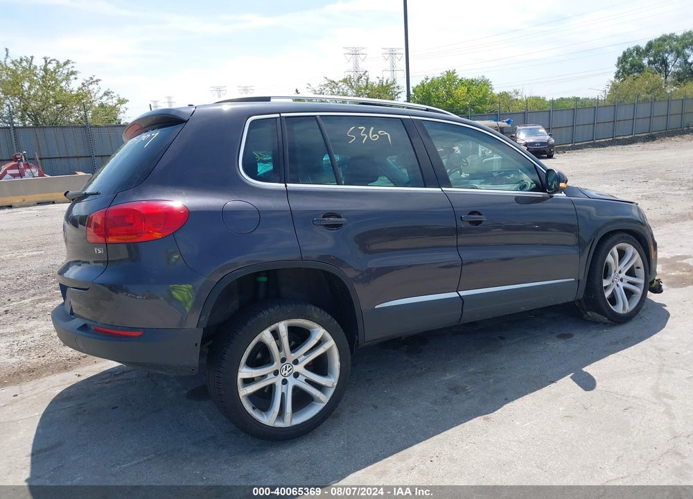 2016 VOLKSWAGEN TIGUAN SEL VIN: WVGAV7AX2GW577691