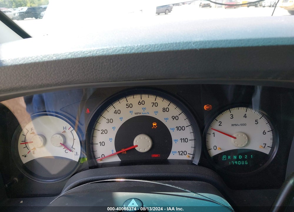 2007 DODGE DURANGO SXT VIN: 1D8HD38K37F547268