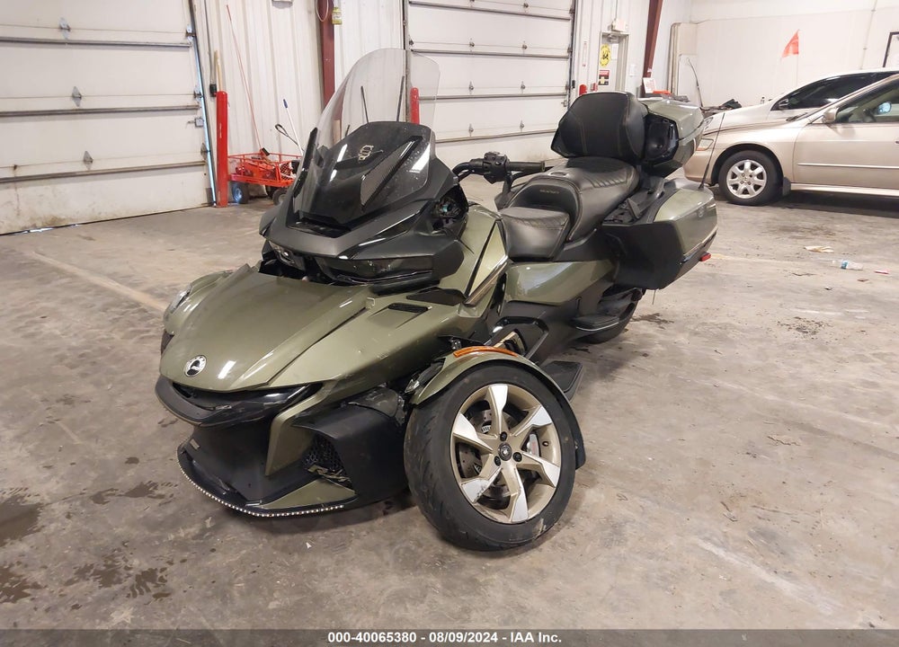 2021 CAN-AM SPYDER ROADSTER RT/RT LIMITED VIN: 2BXNBDD28MV001015