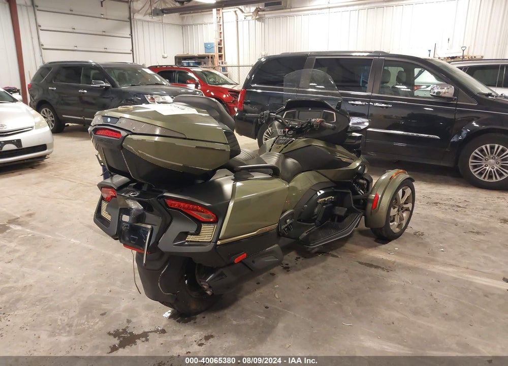 2021 CAN-AM SPYDER ROADSTER RT/RT LIMITED VIN: 2BXNBDD28MV001015