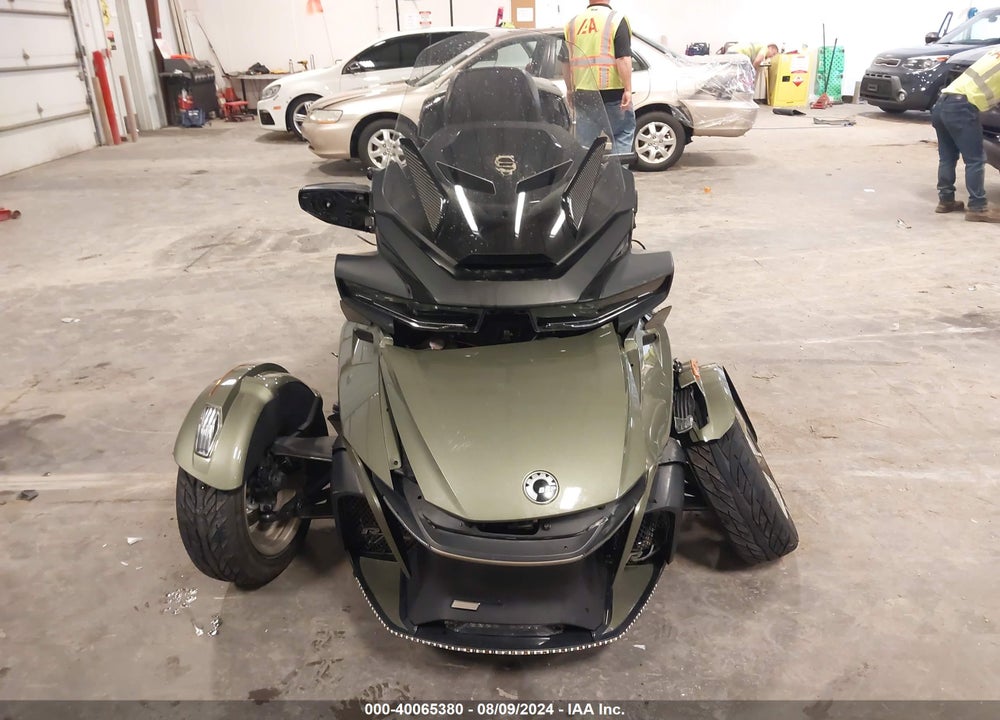 2021 CAN-AM SPYDER ROADSTER RT/RT LIMITED VIN: 2BXNBDD28MV001015
