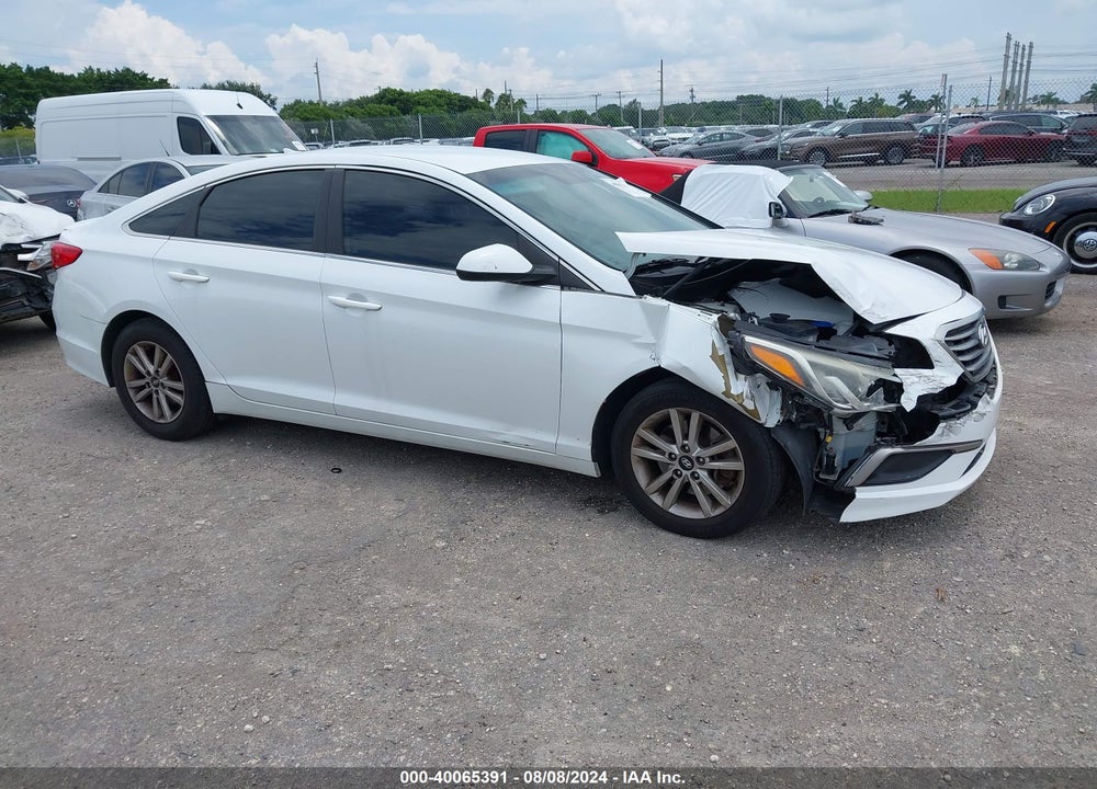 2017 HYUNDAI SONATA SE VIN: 5NPE24AF5HH532627