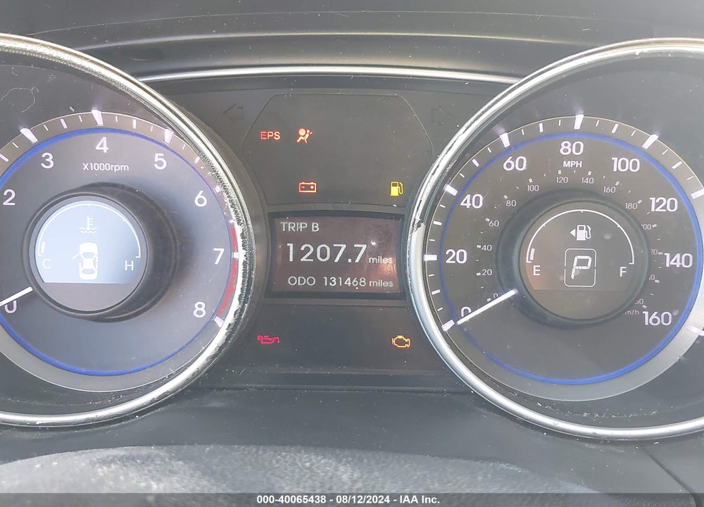 2011 HYUNDAI SONATA VIN: 5NPEB4AC4BH047327