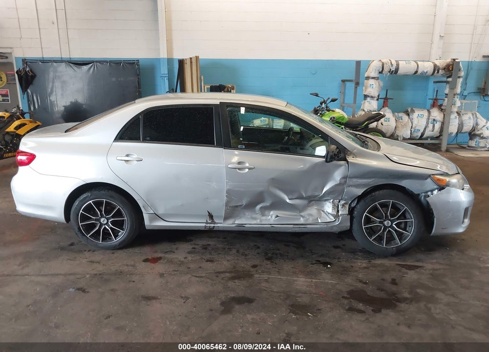 2013 TOYOTA COROLLA LE VIN: 2T1BU4EE6DC940405