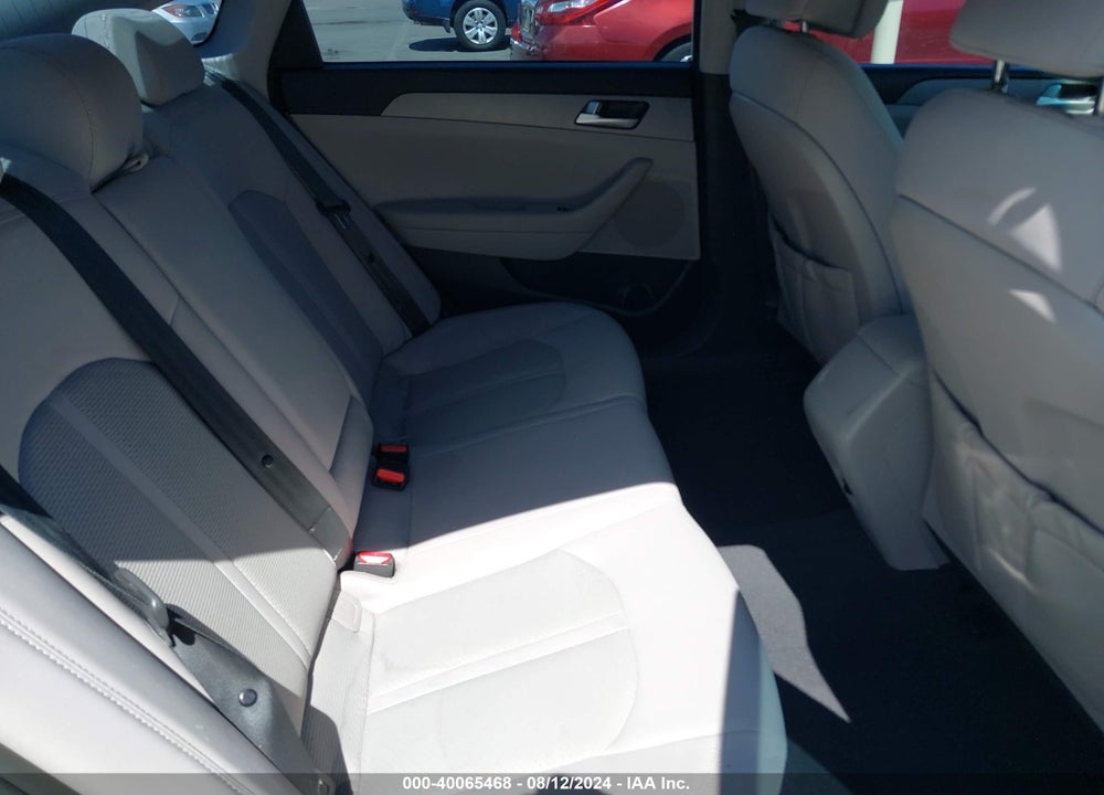2015 HYUNDAI SONATA SE VIN: 5NPE24AF3FH035573