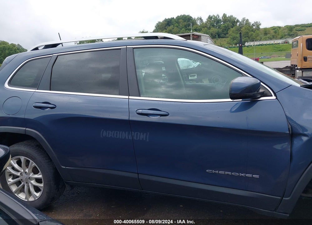 2019 JEEP CHEROKEE LATITUDE VIN: 1C4PJMCB6KD472327