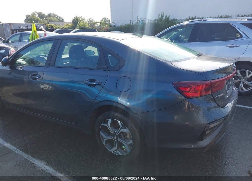 2021 KIA FORTE LXS VIN: 3KPF24AD2ME290932