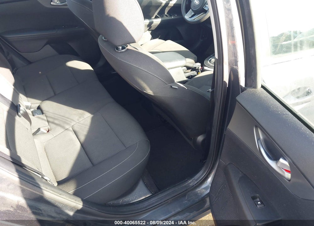 2021 KIA FORTE LXS VIN: 3KPF24AD2ME290932
