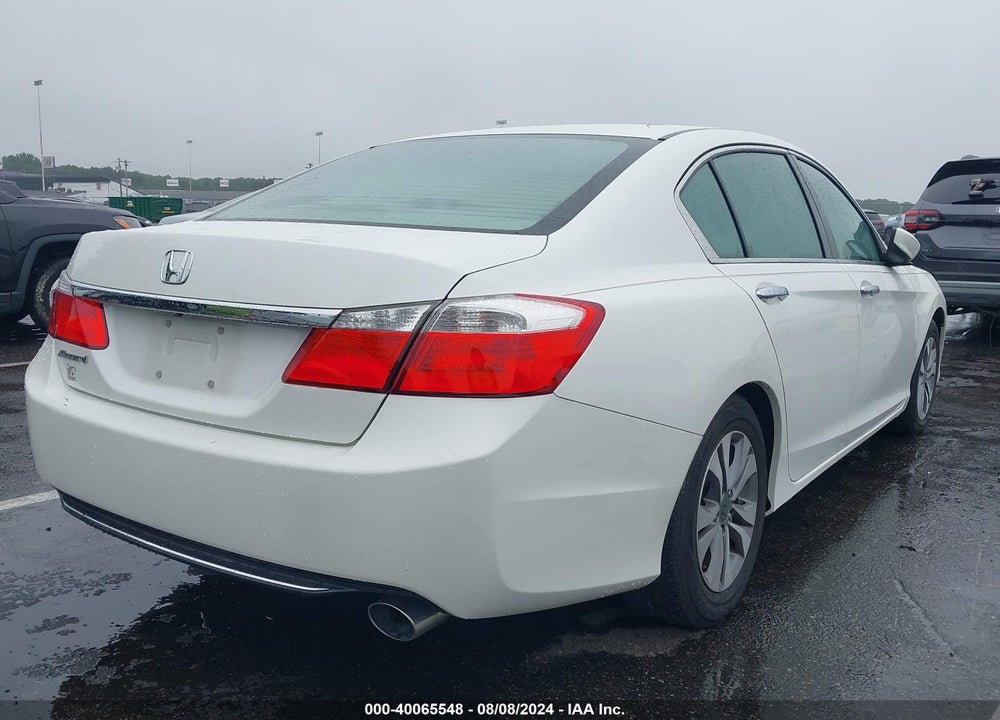 2015 HONDA ACCORD LX VIN: 1HGCR2F33FA061833