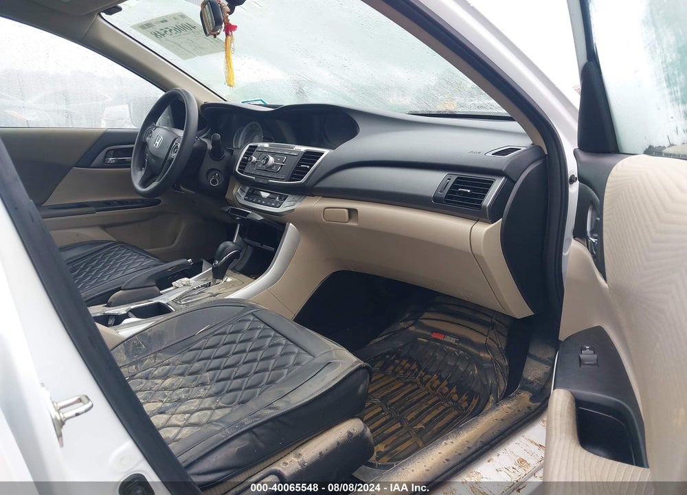 2015 HONDA ACCORD LX VIN: 1HGCR2F33FA061833