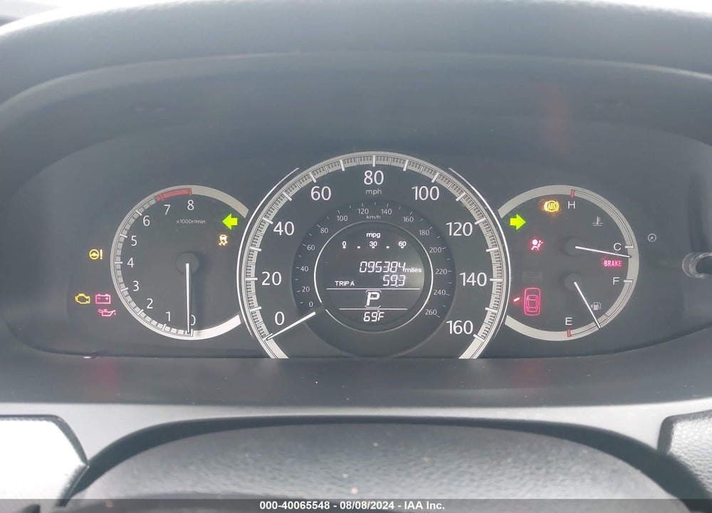 2015 HONDA ACCORD LX VIN: 1HGCR2F33FA061833