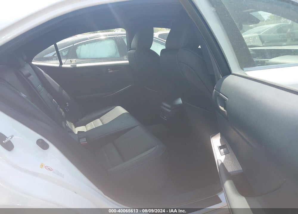 2019 LEXUS IS 300 VIN: JTHBA1D26K5088600