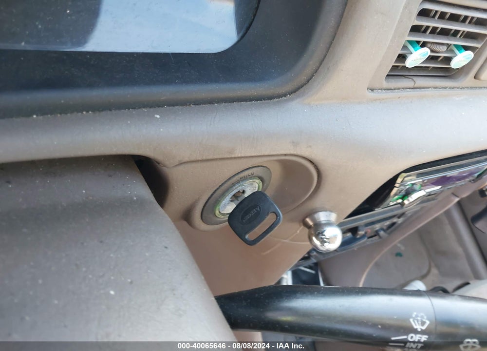 1998 TOYOTA CAMRY CE VIN: 4T1BG22K7WU363472