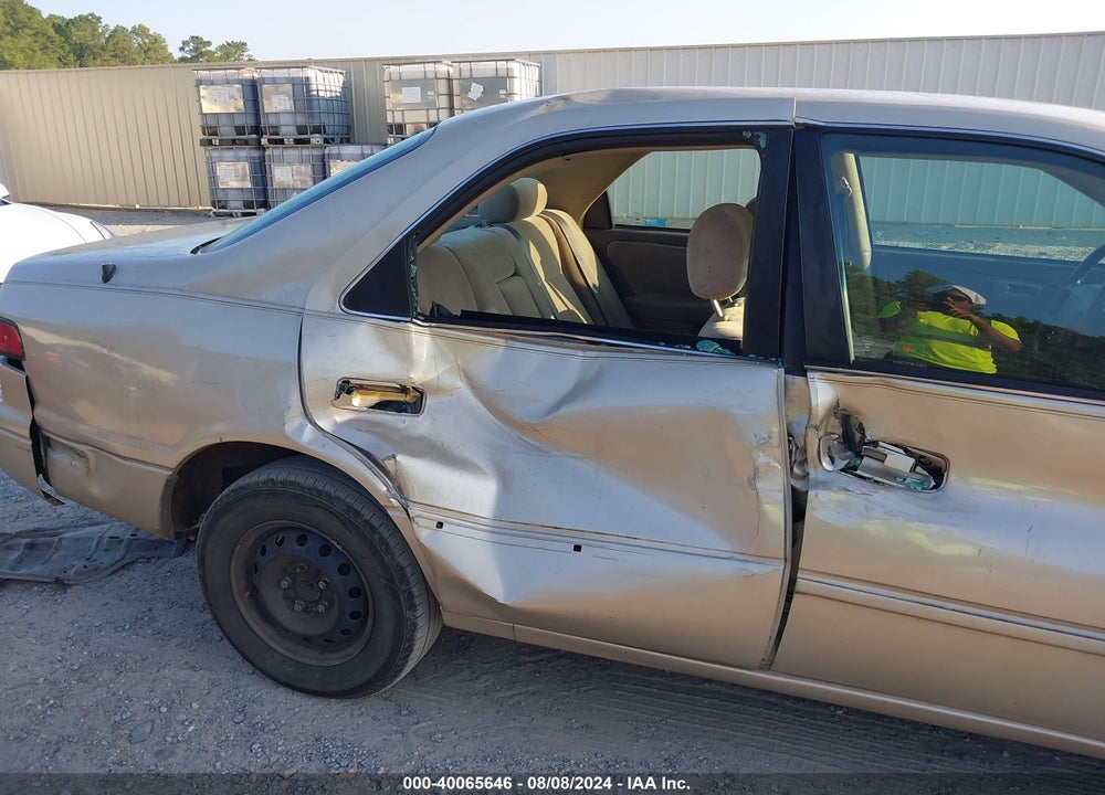 1998 TOYOTA CAMRY CE VIN: 4T1BG22K7WU363472