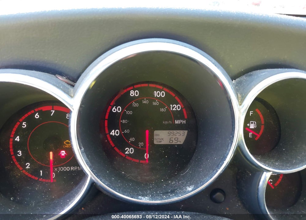 2004 TOYOTA MATRIX STANDARD VIN: 2T1LR32E94C196495