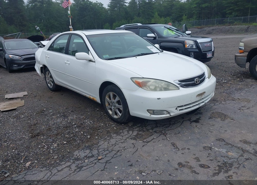 2004 TOYOTA CAMRY LE VIN: JTDBE32K940256377