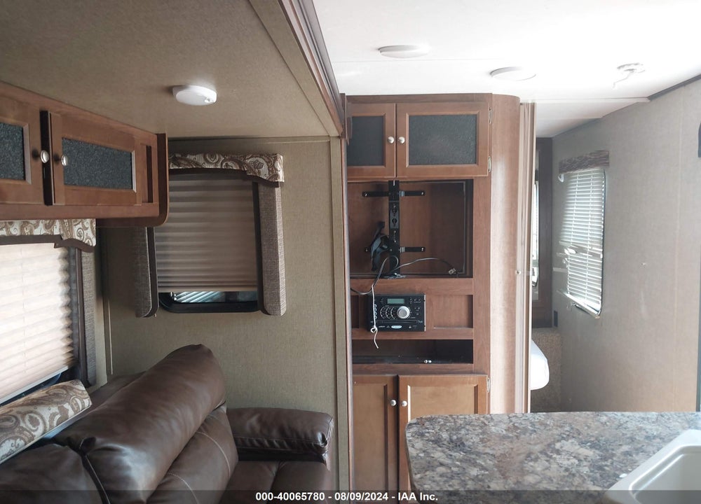 2016 KEYSTONE HIDEOUT SERIES M-26 VIN: 4YDT26B25GN207034