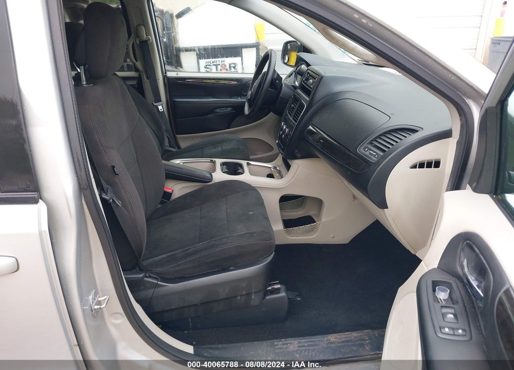 2012 DODGE GRAND CARAVAN SXT VIN: 2C4RDGCG7CR147214