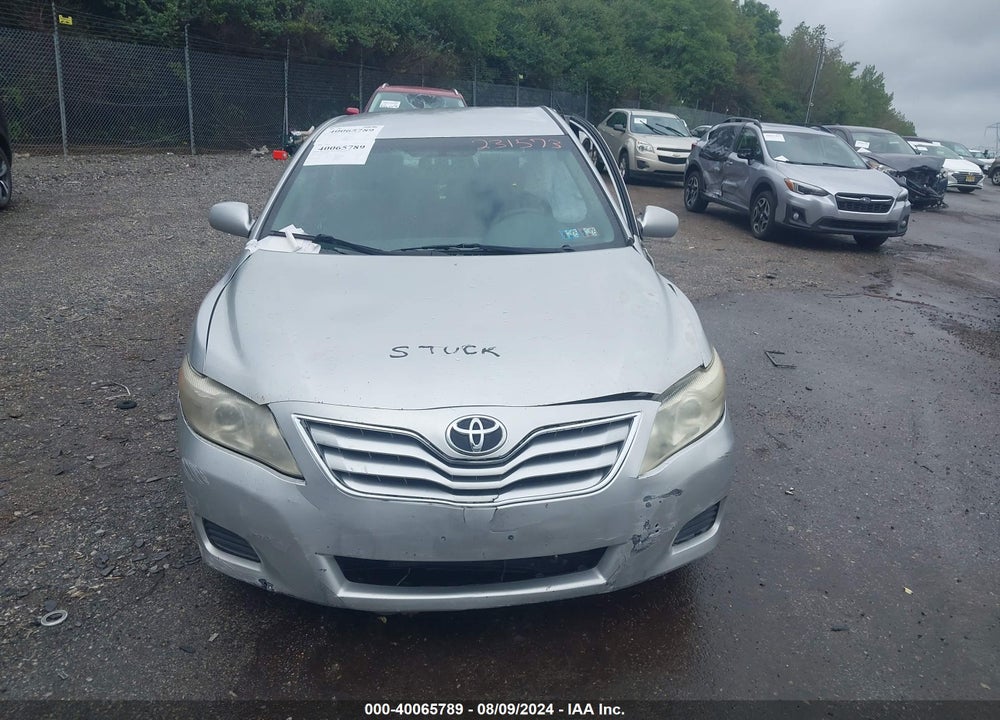 2011 TOYOTA CAMRY LE VIN: 4T1BF3EK2BU231573