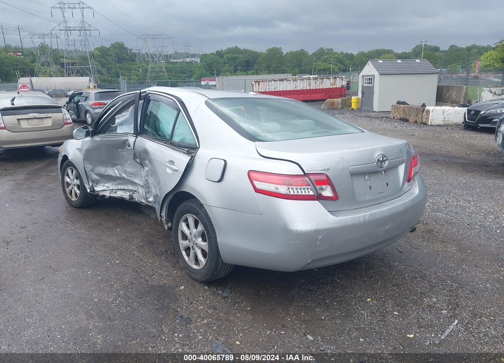 2011 TOYOTA CAMRY LE VIN: 4T1BF3EK2BU231573