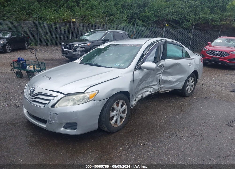 2011 TOYOTA CAMRY LE VIN: 4T1BF3EK2BU231573