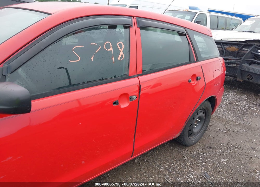 2003 TOYOTA MATRIX VIN: 2T1KR32E93C065156