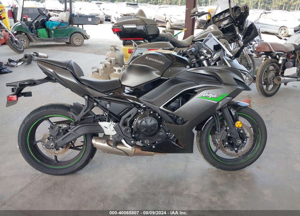 2024 KAWASAKI EX650 R VIN: ML5EXER1XRDAC3634