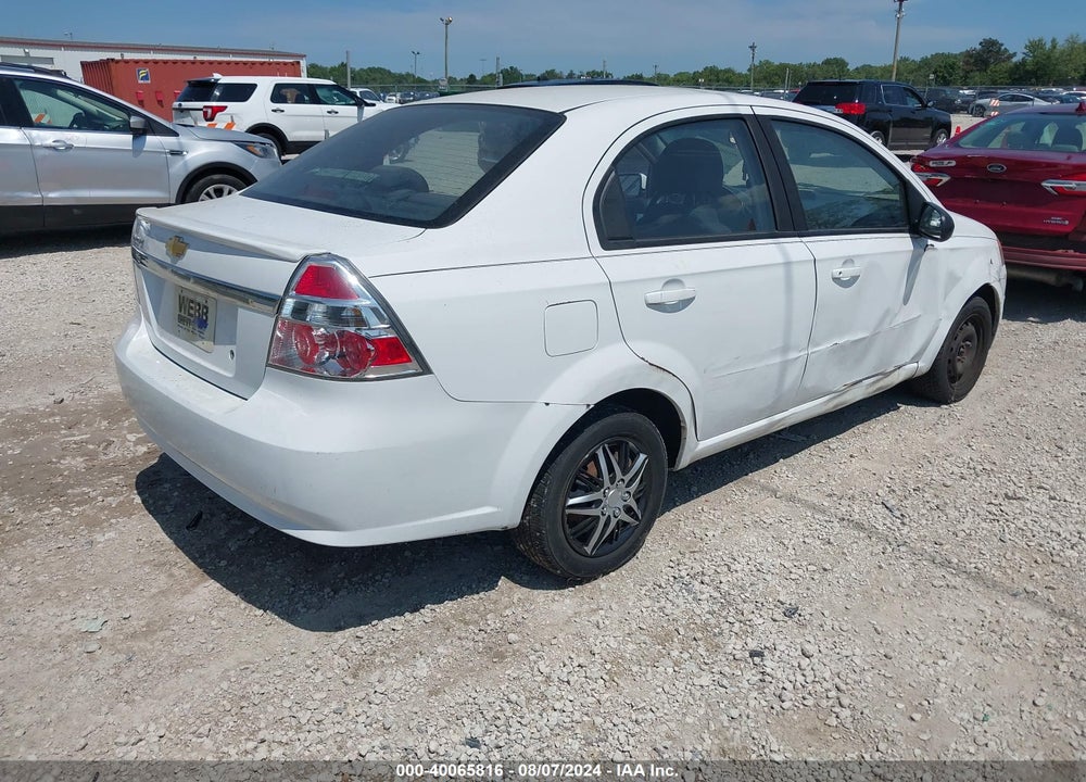 2011 CHEVROLET AVEO 1LT VIN: KL1TD5DE4BB188668