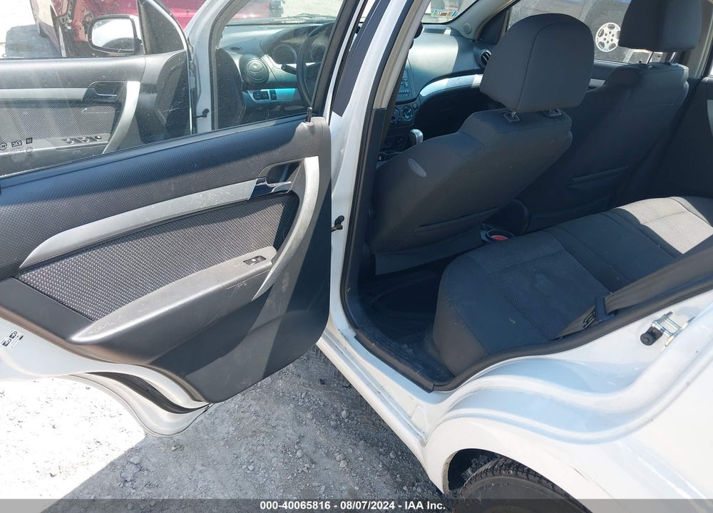 2011 CHEVROLET AVEO 1LT VIN: KL1TD5DE4BB188668