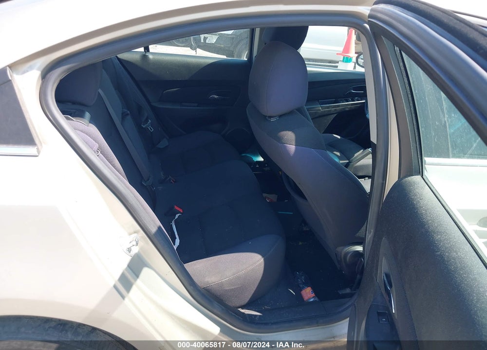 2013 CHEVROLET CRUZE 1LT AUTO VIN: 1G1PC5SB8D7180397