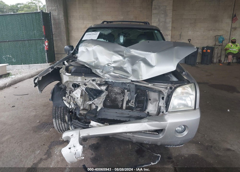 2002 MERCURY MOUNTAINEER VIN: 4M2DU86W52ZJ34737