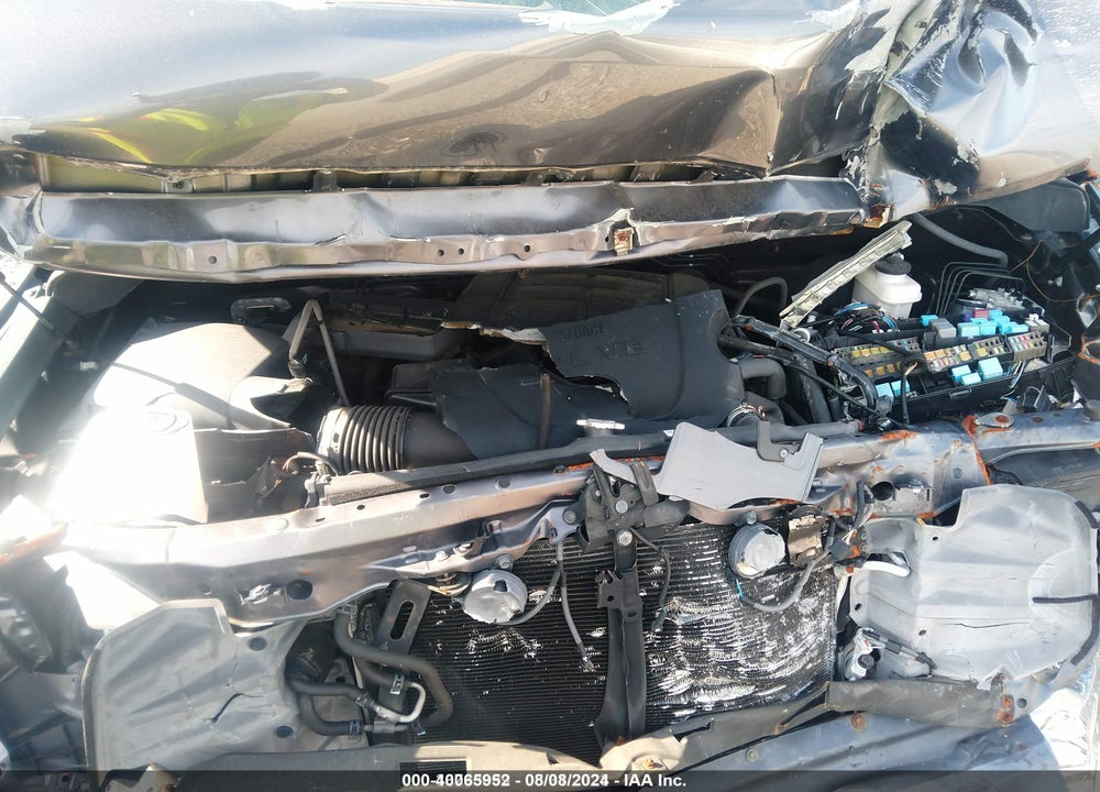 2018 TOYOTA TUNDRA SR5 5.7L V8 VIN: 5TFDY5F14JX696474
