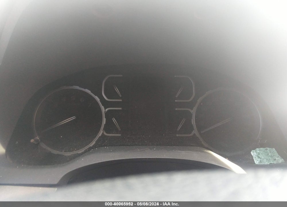 2018 TOYOTA TUNDRA SR5 5.7L V8 VIN: 5TFDY5F14JX696474