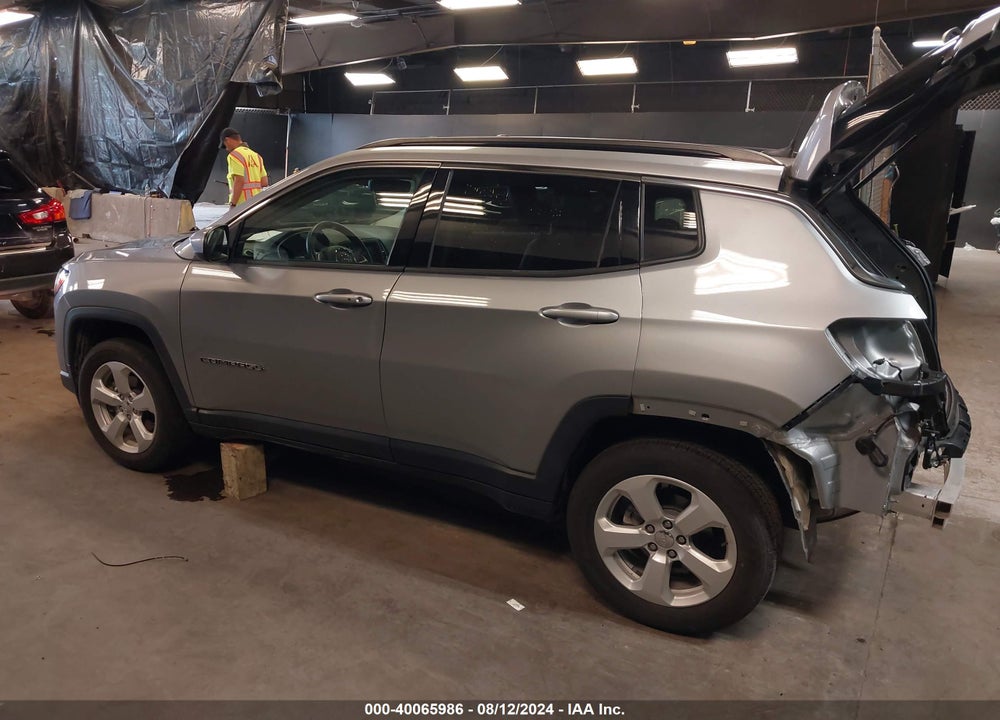 2019 JEEP COMPASS LATITUDE 4X4 VIN: 3C4NJDBBXKT696851