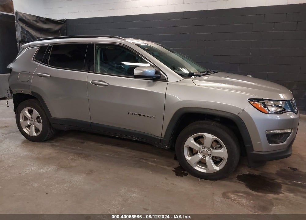 2019 JEEP COMPASS LATITUDE 4X4 VIN: 3C4NJDBBXKT696851
