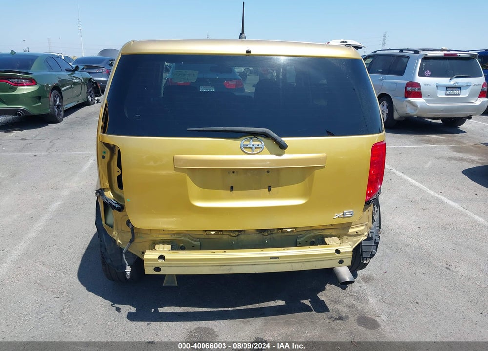 2008 SCION XB VIN: JTLKE50E381058178