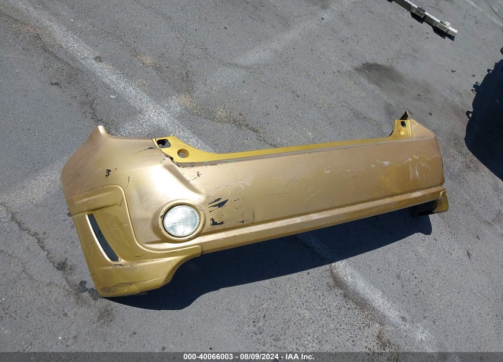 2008 SCION XB VIN: JTLKE50E381058178
